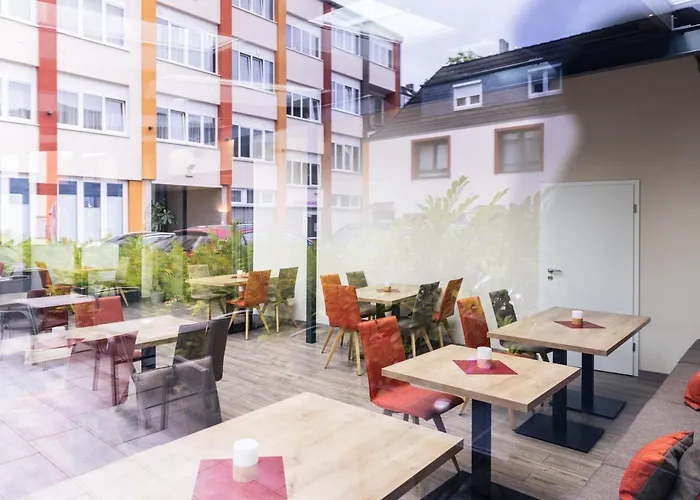 3-Sterne-Hotel: Home Hotel