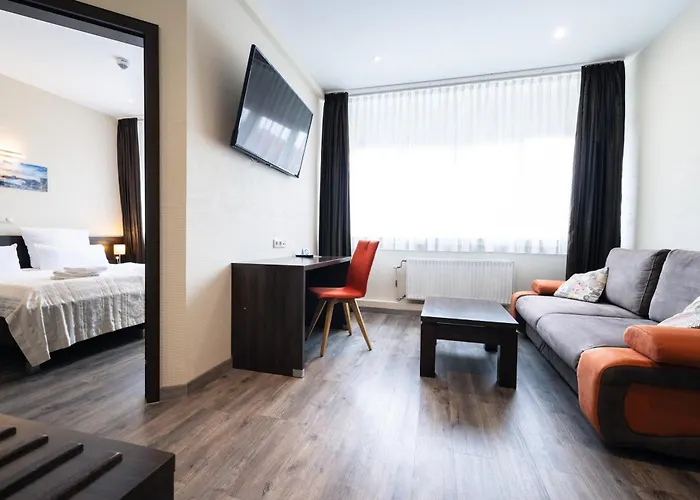 3-Sterne-Hotel: Home Hotel