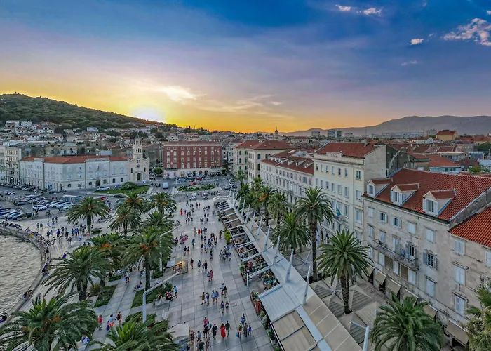 Split Allure Apartments