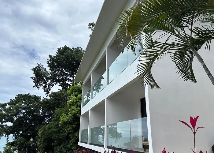 Сity center hotels Karahe Beach