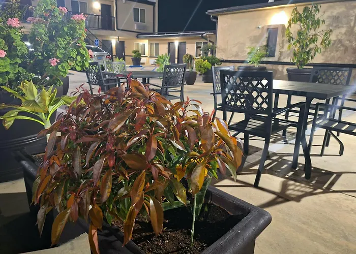 Motel: Portofino Inn Burbank