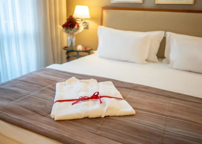Hotel boutique Apenas: George V Casa Branca