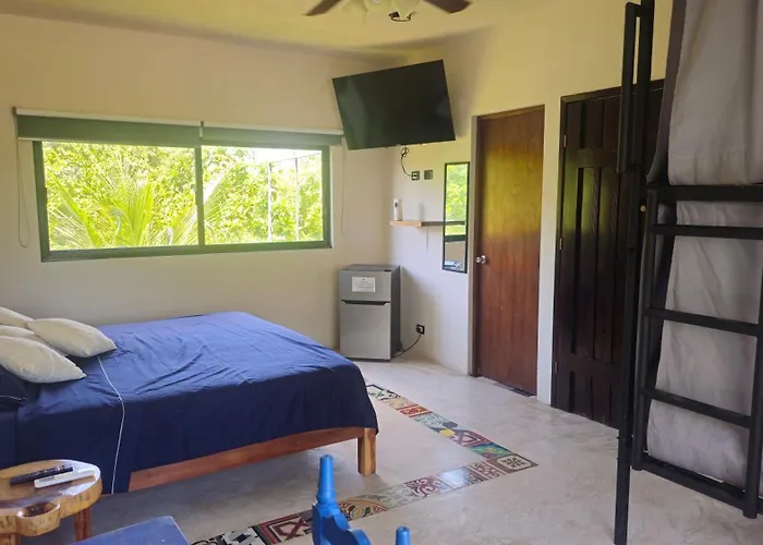 Maui Hostels Tulum