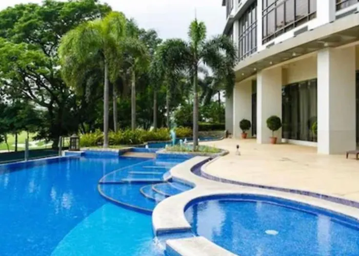 Guests house Executive Suites Bellagio Golf View Residences