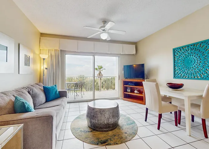 Cabin: Tidewater 105