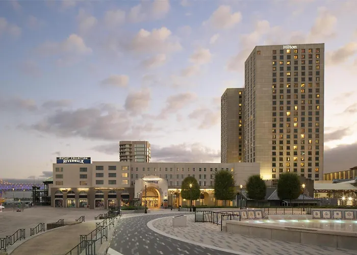Self catering: Hilton New Orleans Riverside