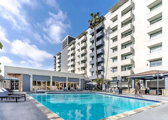 Family Friendly Hotels Four Points By Sheraton Los Angeles Westside