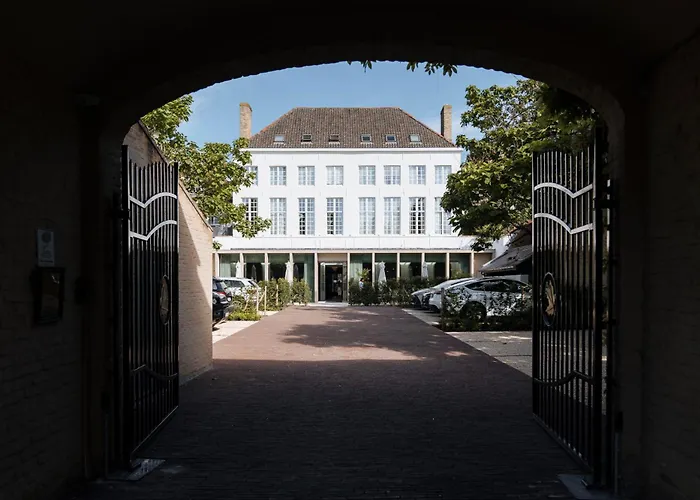 Family Hotel: De Tuilerieen - Small Luxury Hotels Of The World