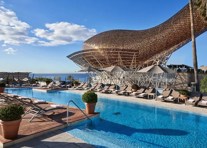 Hotel de luxo Apenas: Hotel Arts Barcelona