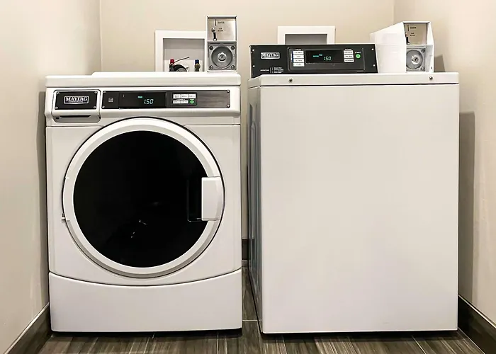 Kid friendly hotel Best Western Plus Ft Lauderdale Hollywood Airport