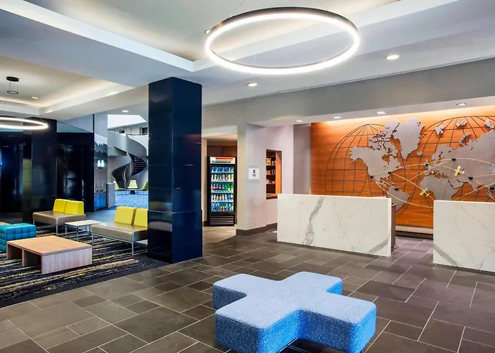 Airport Hotel: Sheraton Suites Philadelphia Airport
