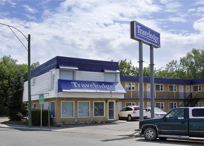 Resorts Guide Travelodge By Wyndham Moose Jaw