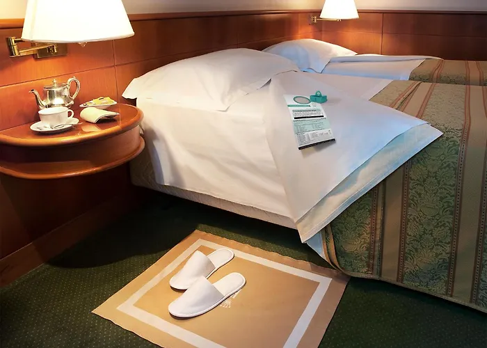 Hotel com jacuzzi: Hotel Cavour