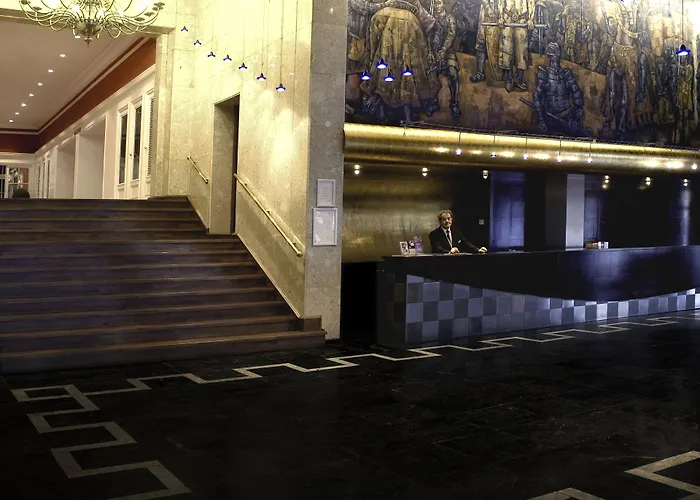 Hotel casino: Barceló León Conde Luna