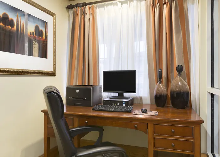 Country Inn & Suites By Radisson, Rochester, Mn