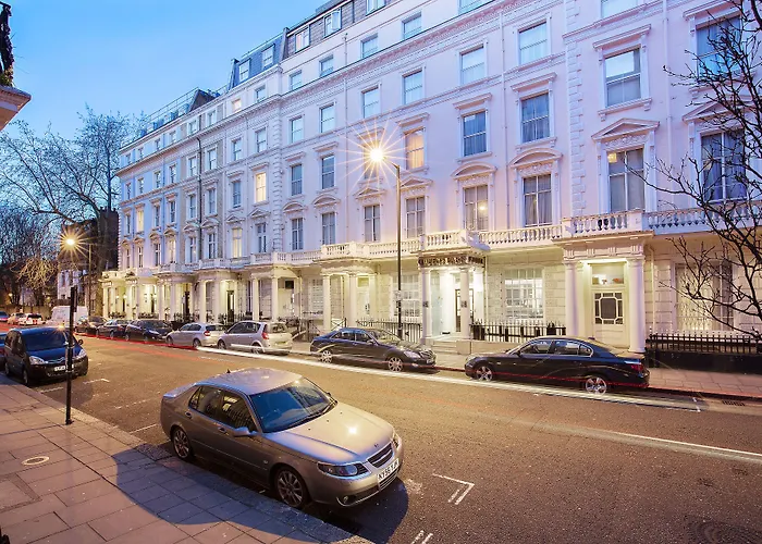 Hotel mit Whirlpool Bright Modern Flat Close To Queensway