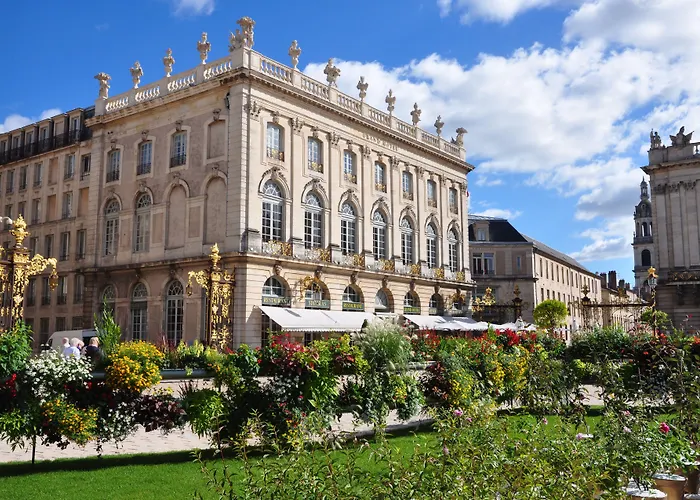 Grand De La Reine - Place Stanislas