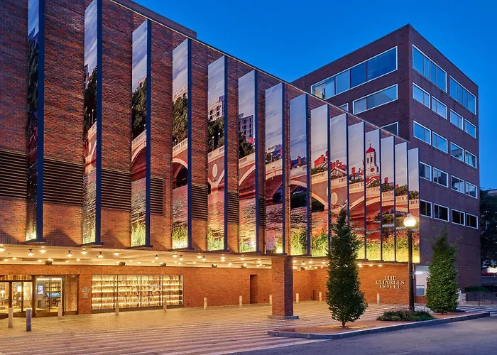 The Charles Hotel In Harvard Square