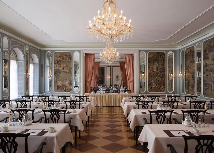 Luxe hotel: Taj Hessischer Hof Frankfurt