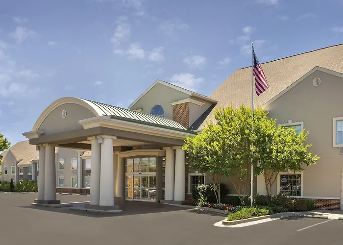 Holiday Inn Express & Suites By Ihg
