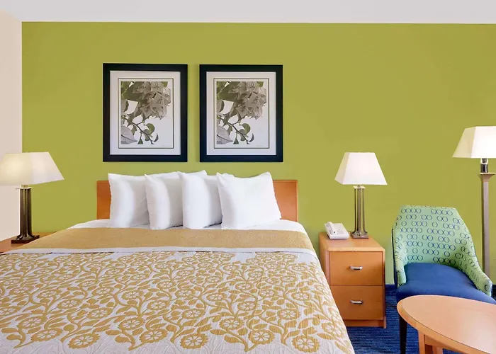 Family Hotel: Days Inn By Wyndham Easton