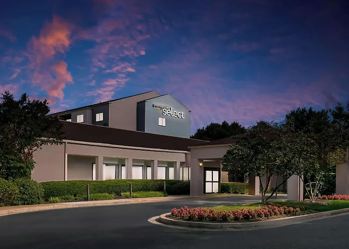 Cheap hotel: Sonesta Select Columbia