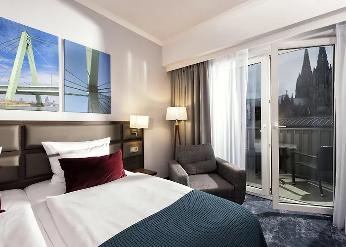 Central hotel: Wyndham Koeln