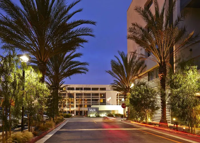 Resort: Hotel Mdr Marina Del Rey- A Doubletree By Hilton