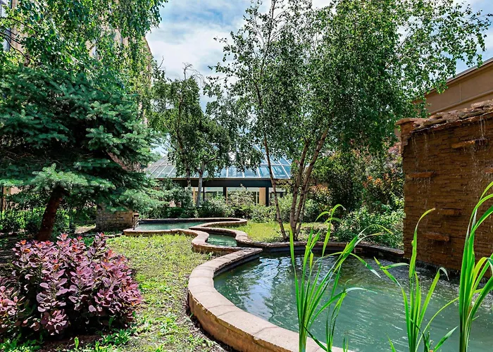 Sheraton Toronto Airport Hotel & Conference Centre