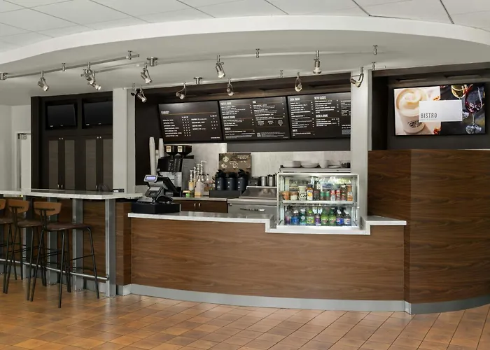 Courtyard By Marriott