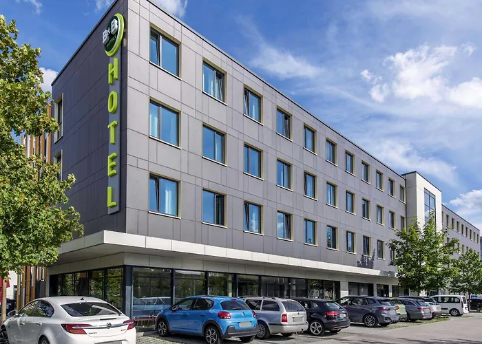 4 Sterne Hotels München-Olympiapark
