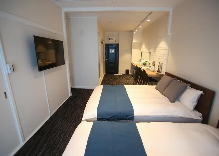 All Vacation Rentals N33 Hakata Sta Riverside