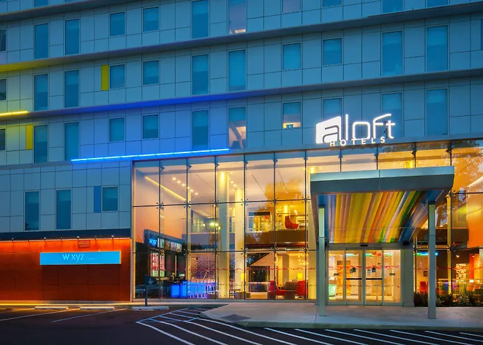 3 star hotels Aloft New York Laguardia Airport