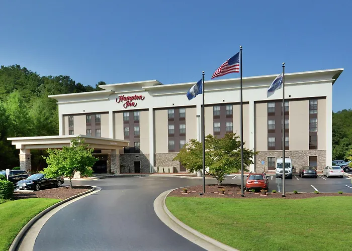 3 star hotels Hampton Inn Martinsville