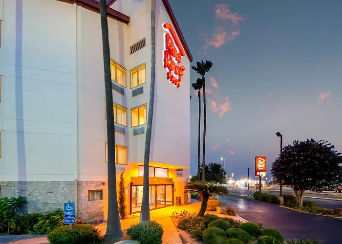 Motel: Red Roof Inn Laredo