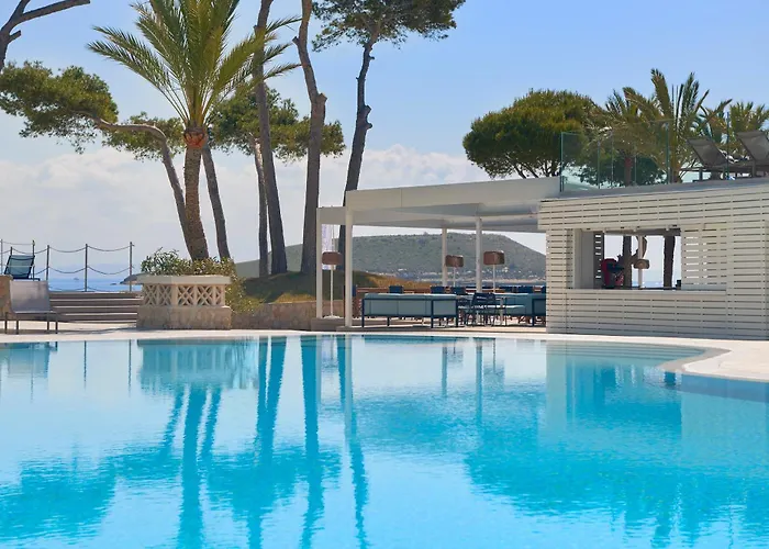 Romantic hotel: Melia Calvia Beach