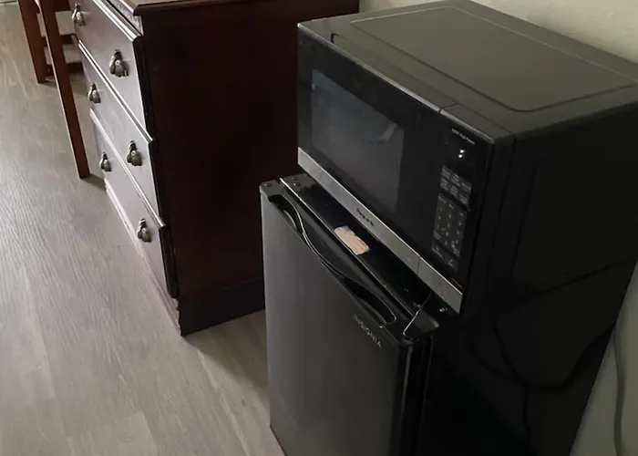 Beach hotel: Americas Best Value Inn & Suites Slidell