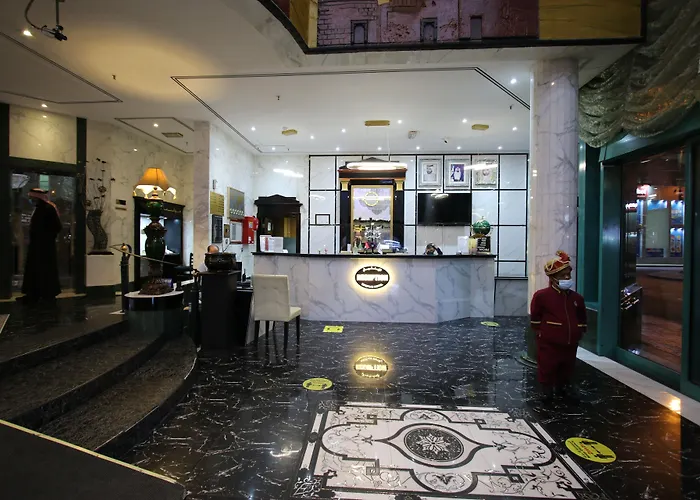 Cheap hotel: Grand Mayfair Hotel