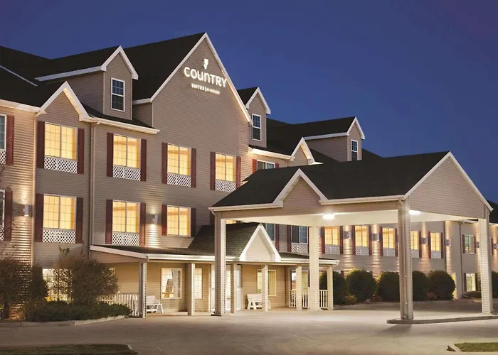 Country Inn & Suites By Radisson Waterpark