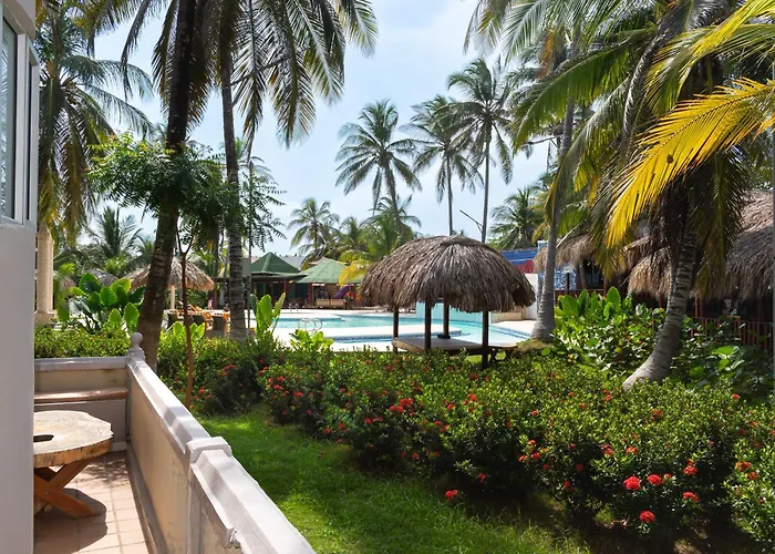 Hotel con tenis: Hotel Playa Palmeras Cartagena - Vía al Mar
