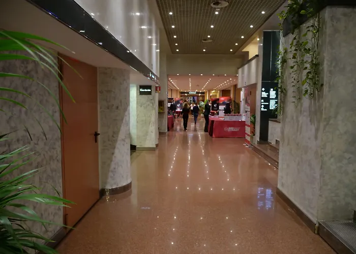 Hotel con golf: Hotel Michelangelo