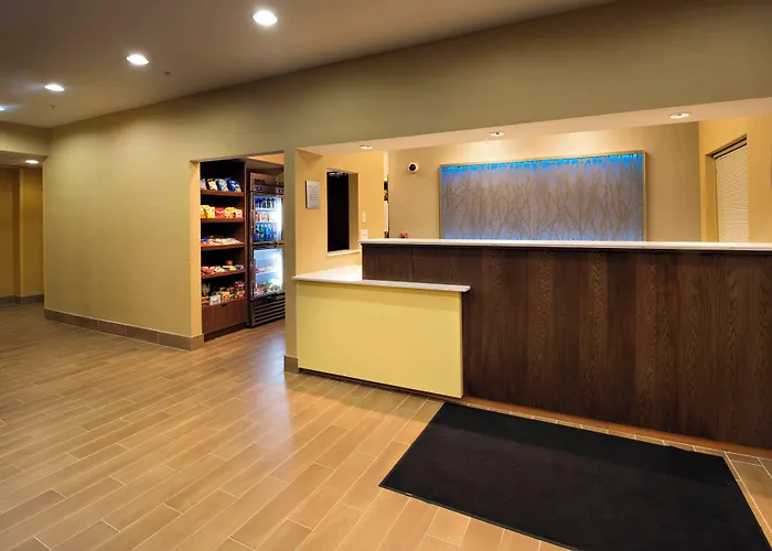 Cheap hotel: Fairfield Inn Huntsville