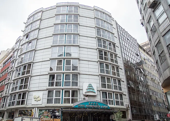 Hotel de playa: Hotel Reconquista Plaza