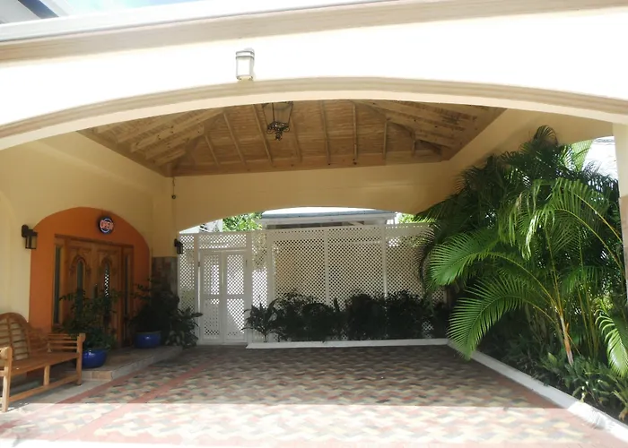 Jacuzzi hotel: Rondel Village