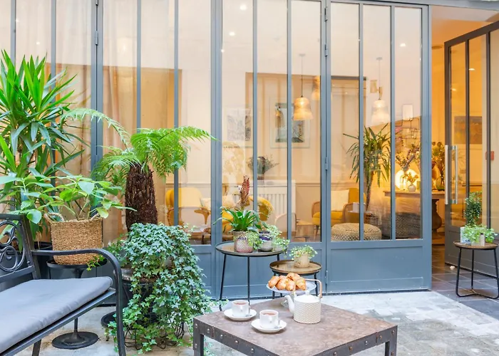 Hotel: Hotel 29 Lepic