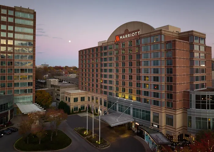 Hotels with tennis Nashville Marriott At Vanderbilt University
