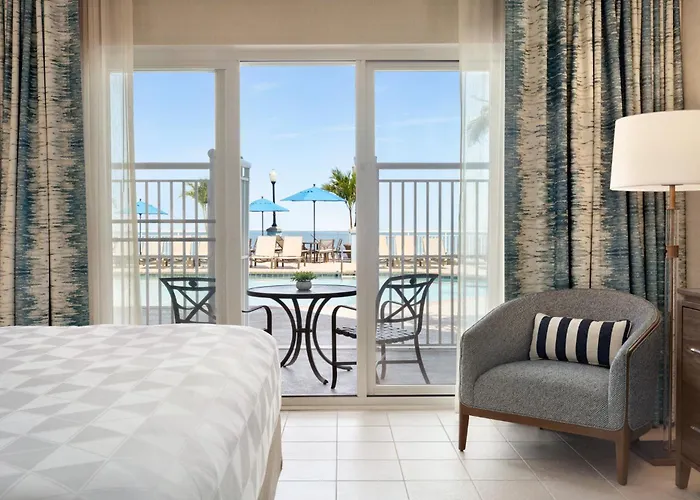 Hotels with pool Holiday Inn & Suites Ocean City By Ihg