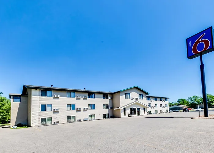 Motel 6-, Mn