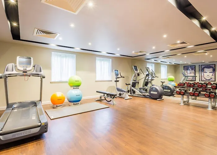 Boutique hotel only: Courtyard By Marriott Glasgow Airport