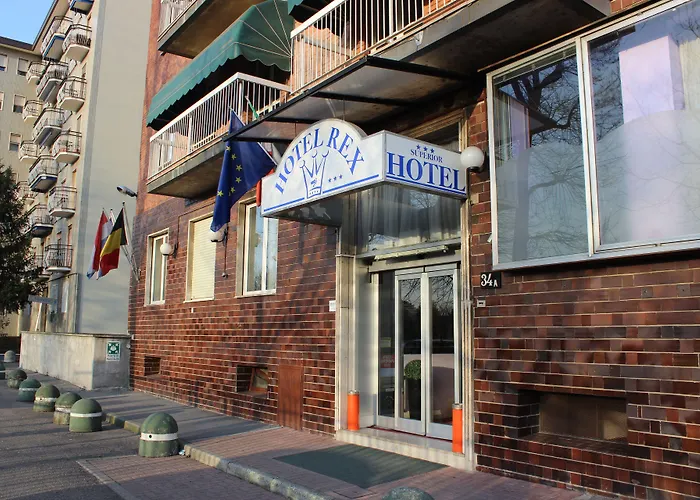 Hotel Con Piscina Rex Milano